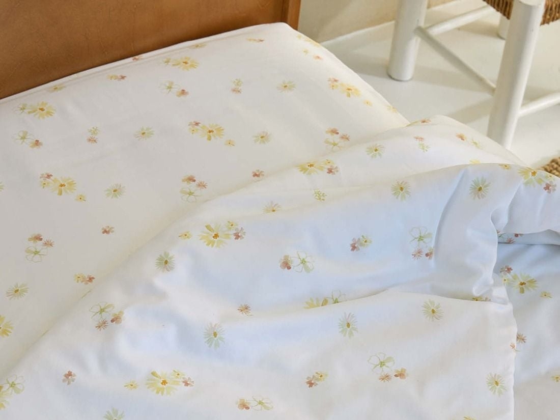 Kinderhoeslaken katoen satijn flower valley